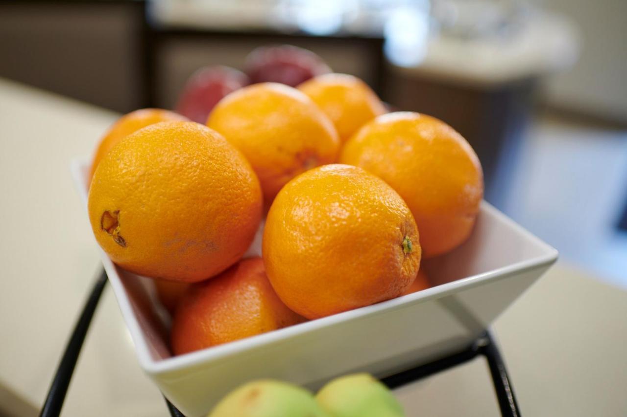 Staybridge Suites - Denton By Ihg Exteriör bild